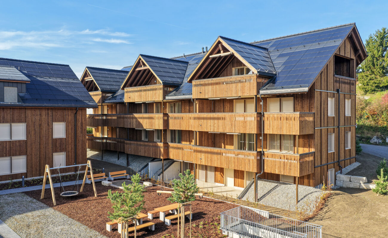 Mehrfamilienhäuser und Einfamilienhaus Tannerhof, Birrhard AG